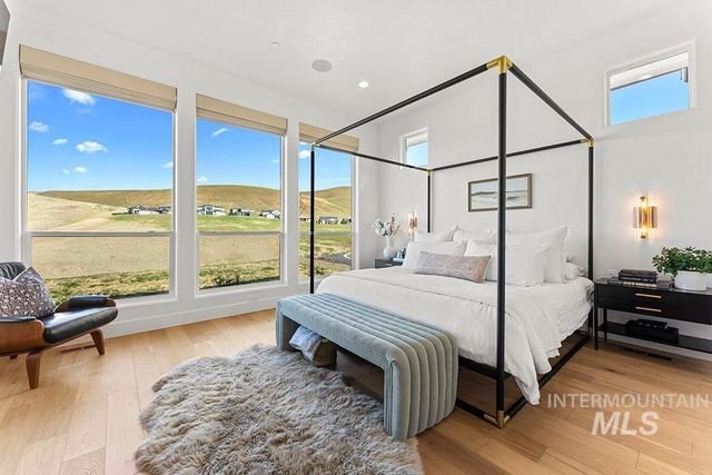 5788 E Marmount, Boise, ID 83716