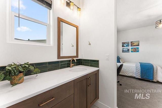 5788 E Marmount, Boise, ID 83716