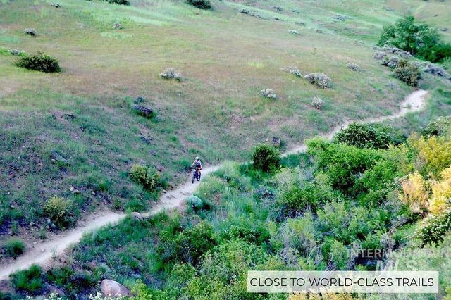 5788 E Marmount, Boise, ID 83716