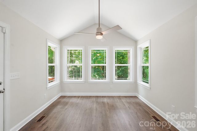 3675 W Bay Drive, Sherrills Ford, NC 28673
