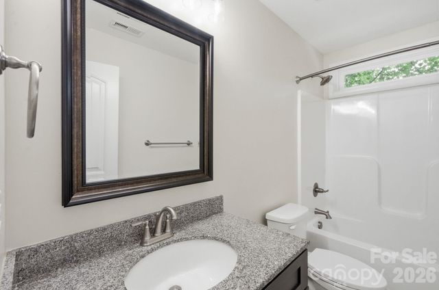 3675 W Bay Drive, Sherrills Ford, NC 28673