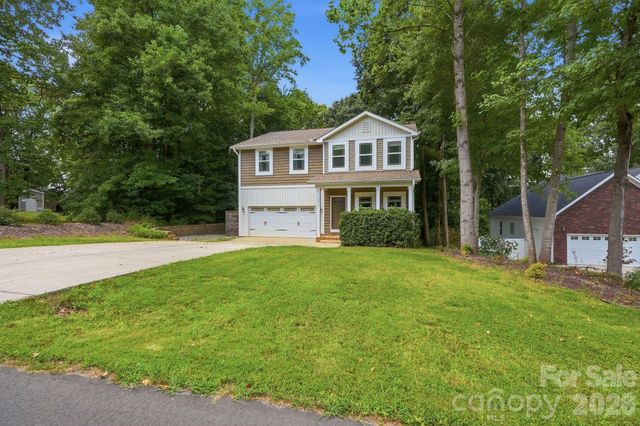 3675 W Bay Drive, Sherrills Ford, NC 28673