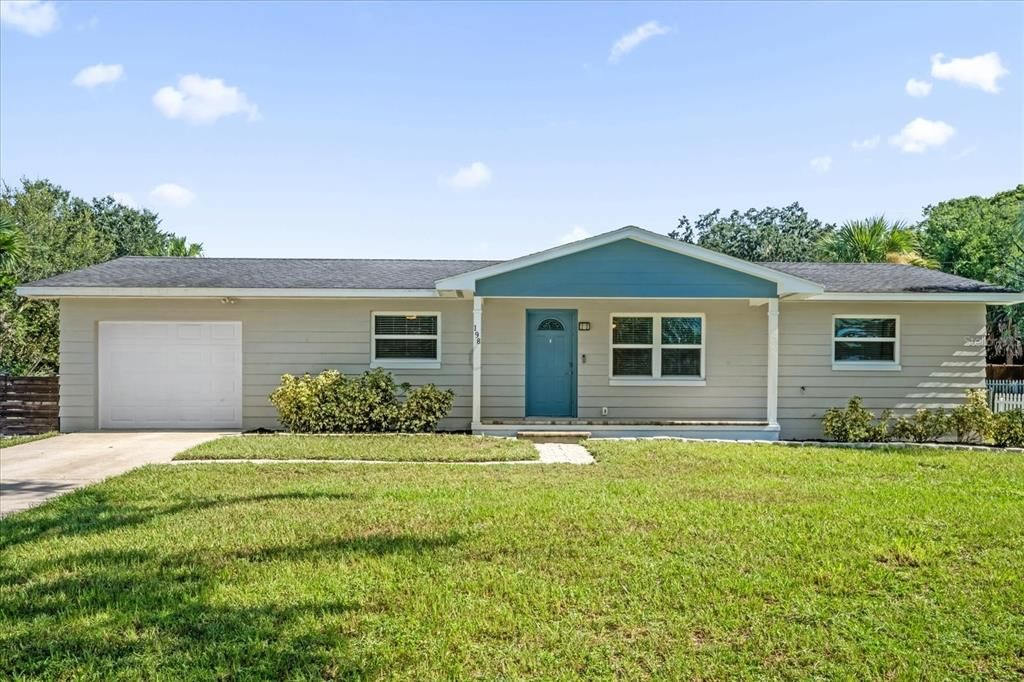 198 W CYPRESS AVENUE, Howey In The Hills, FL 34737