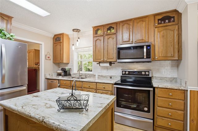 113 Westwood Drive, Westminster, SC 29693
