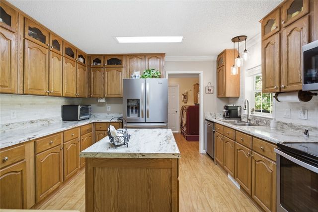 113 Westwood Drive, Westminster, SC 29693