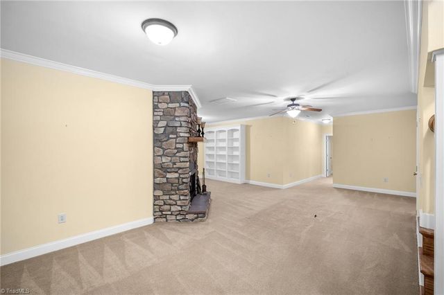 5400 Brittainywood Road, Kernersville, NC 27284