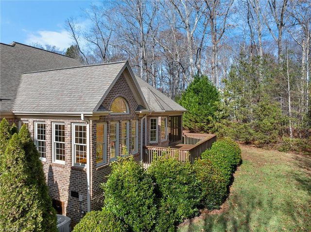 5400 Brittainywood Road, Kernersville, NC 27284