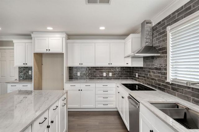 2801 Adelen LN, Round Rock, TX 78664