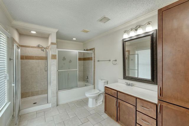 2801 Adelen LN, Round Rock, TX 78664