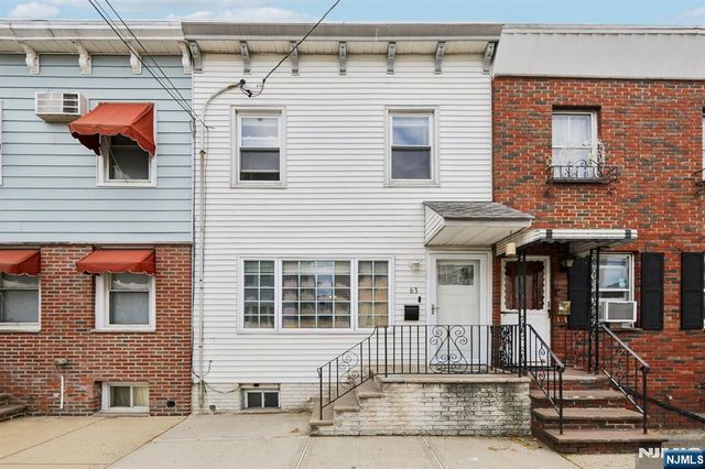 63 Garrison Street, Newark, NJ 07105