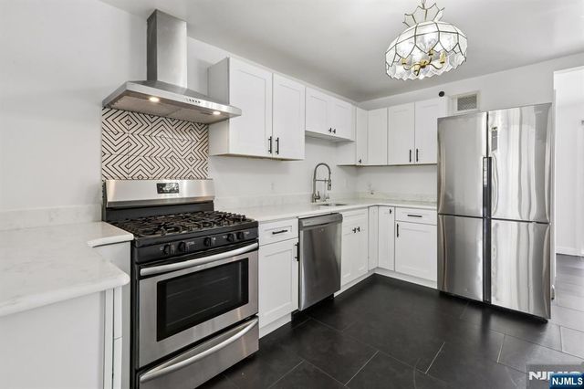 63 Garrison Street, Newark, NJ 07105