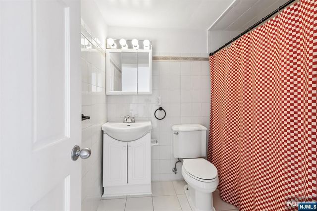63 Garrison Street, Newark, NJ 07105