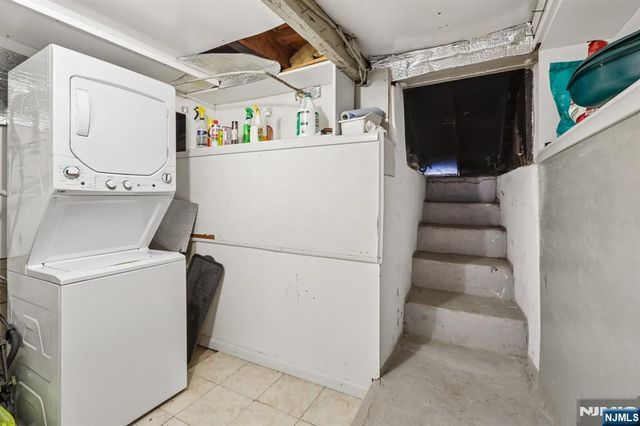 63 Garrison Street, Newark, NJ 07105