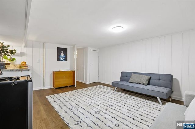 63 Garrison Street, Newark, NJ 07105