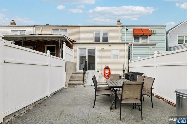 63 Garrison Street, Newark, NJ 07105