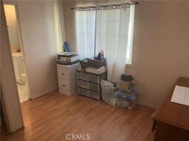 17740 Baltar Street, Reseda (los Angeles), CA 91335