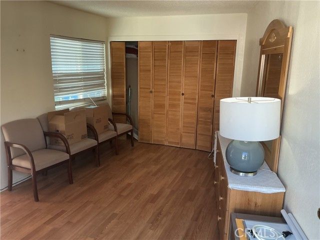 17740 Baltar Street, Reseda (los Angeles), CA 91335