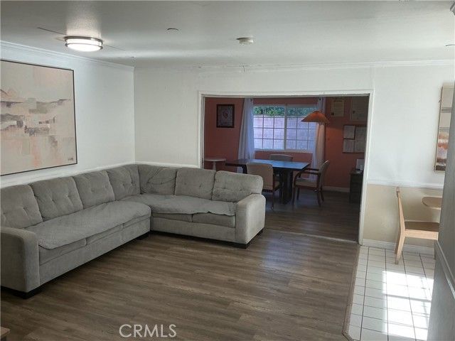17740 Baltar Street, Reseda (los Angeles), CA 91335