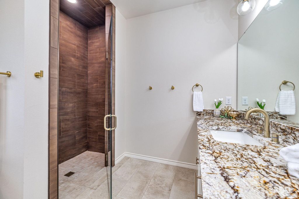 Image 20 of property listing at 1938 Beaty Road, San Angelo, TX 76904