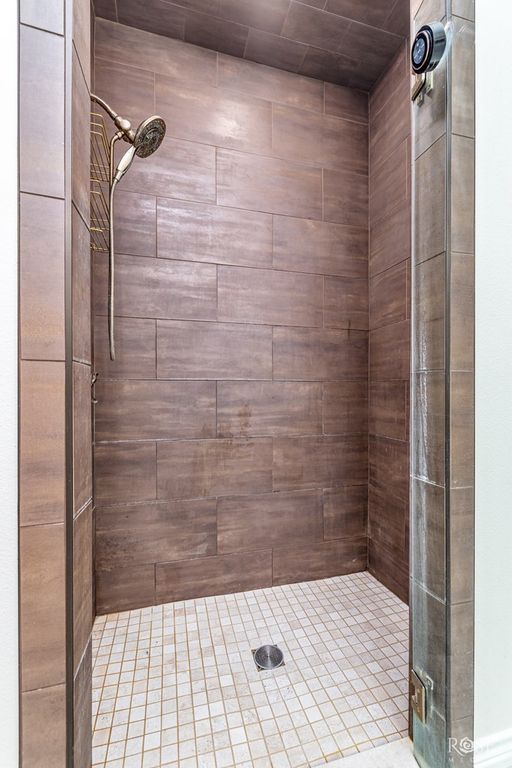Image 21 of property listing at 1938 Beaty Road, San Angelo, TX 76904