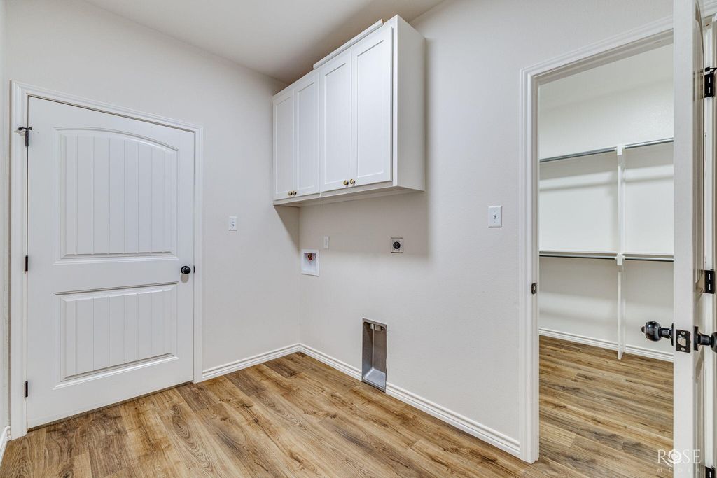 Image 25 of property listing at 1938 Beaty Road, San Angelo, TX 76904