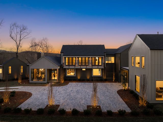 3976 New Highway 96, W, Franklin, TN 37064