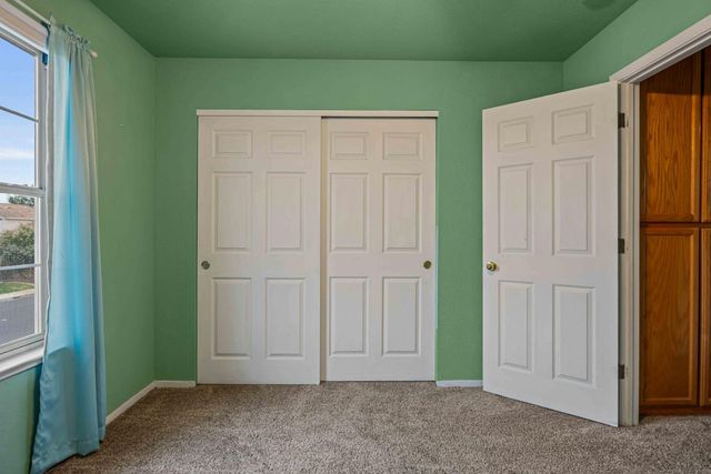 5504 Sun Gold Dr, Salida, CA 95368