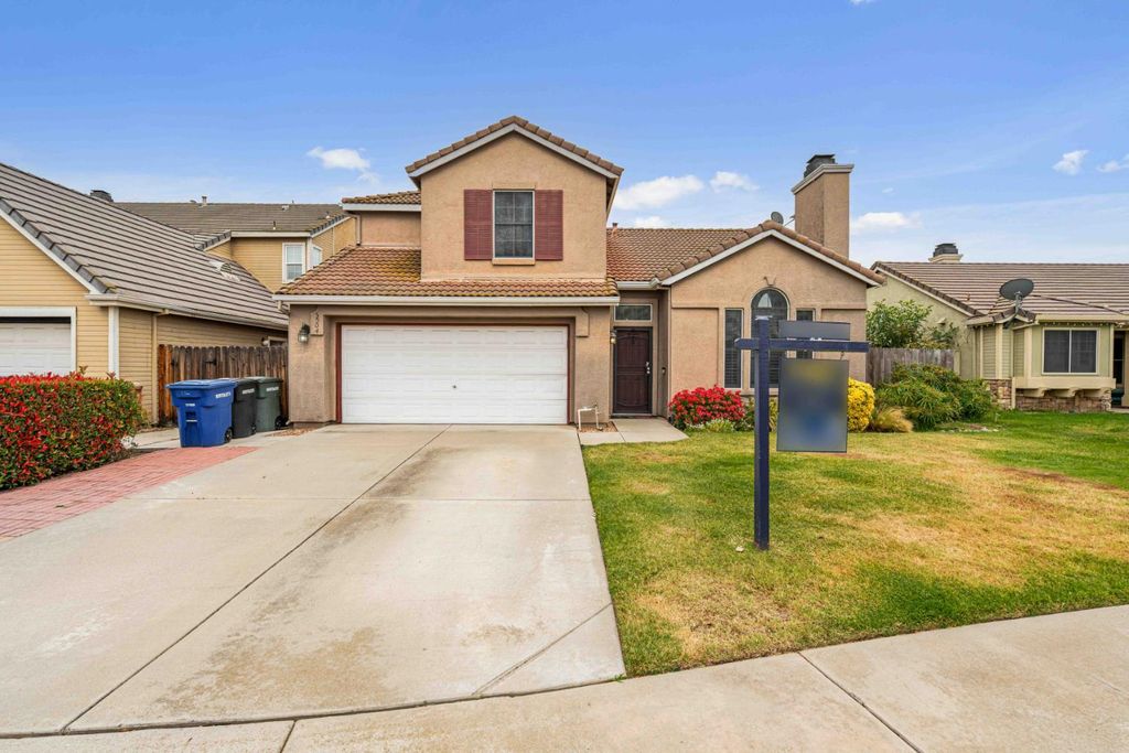 5504 Sun Gold Dr, Salida, CA 95368