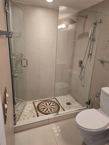 5033 NW 7th St 508, Miami, FL 33126