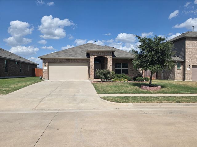 1215 Pacifica Trail, Cleburne, TX 76033