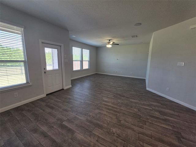 1215 Pacifica Trail, Cleburne, TX 76033
