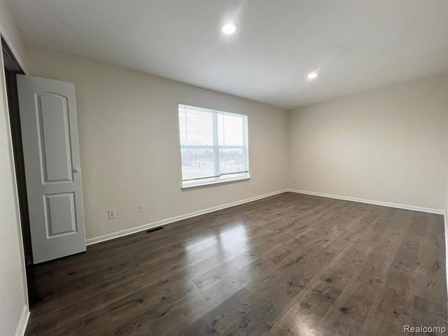 4749 Hickory Pointe Boulevard, Ypsilanti, MI 48197