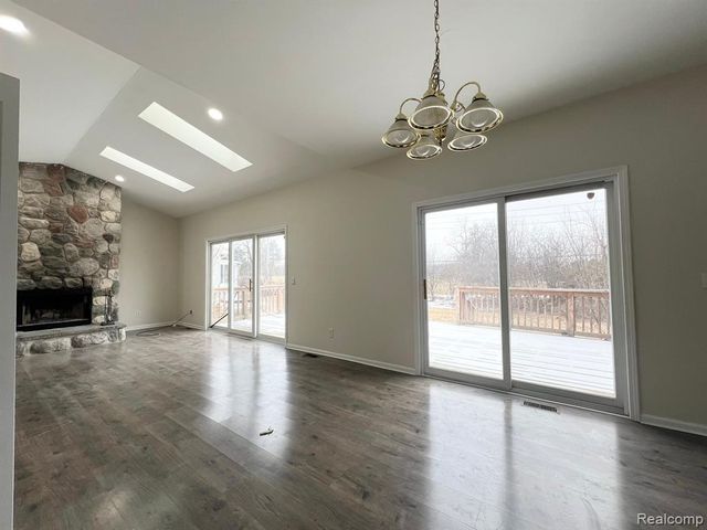 4749 Hickory Pointe Boulevard, Ypsilanti, MI 48197