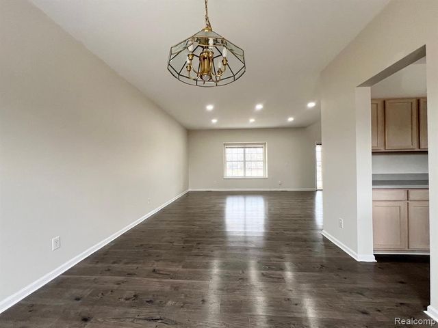 4749 Hickory Pointe Boulevard, Ypsilanti, MI 48197