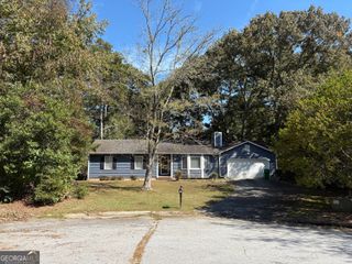 6536 Deshon Court, Lithonia, GA 30058