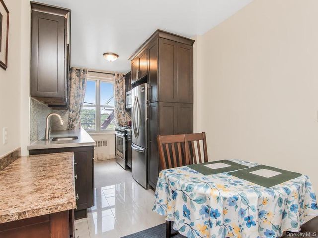 1304 Midland Avenue C48, Yonkers, NY 10704