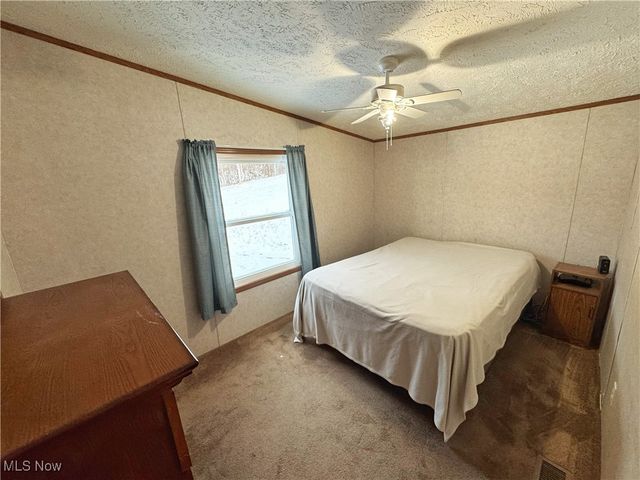 72117 Barton Road, Bridgeport, OH 43912