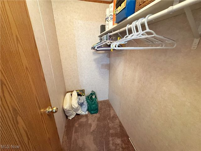 72117 Barton Road, Bridgeport, OH 43912