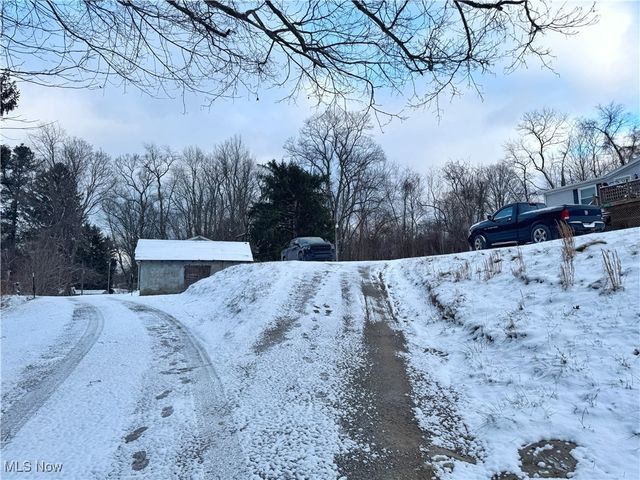 72117 Barton Road, Bridgeport, OH 43912