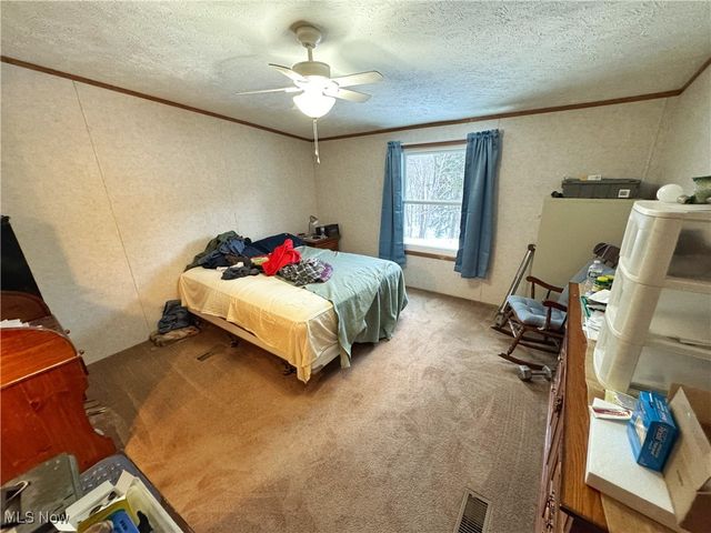 72117 Barton Road, Bridgeport, OH 43912