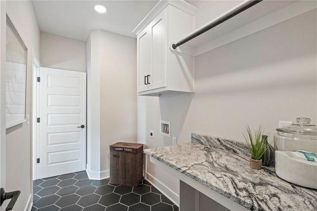 12412 W 184th Street, Overland Park, KS 66013