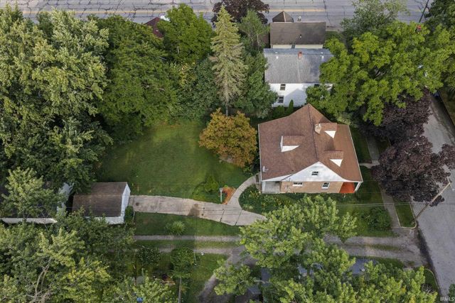 916 E Grove Street, Mishawaka, IN 46545