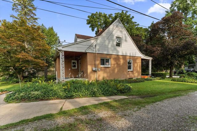 916 E Grove Street, Mishawaka, IN 46545