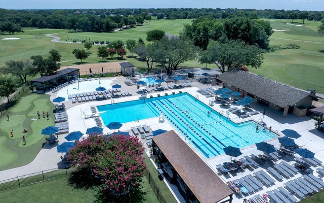 500 Broad Leaf Lane, Mckinney, TX 75072