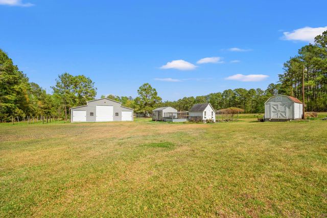 2031 Highway 129, Galivants Ferry, SC 29544