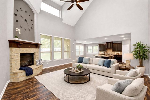 3544 Woods Estates Drive, Conroe, TX 77304