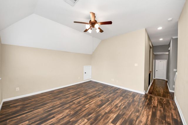 3544 Woods Estates Drive, Conroe, TX 77304