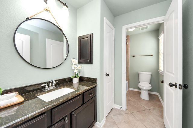 3544 Woods Estates Drive, Conroe, TX 77304