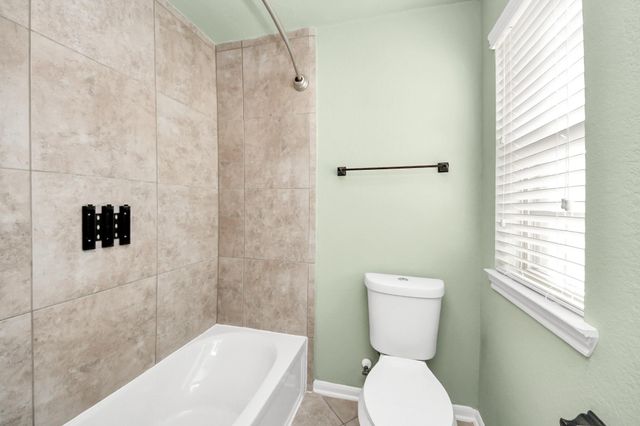 3544 Woods Estates Drive, Conroe, TX 77304