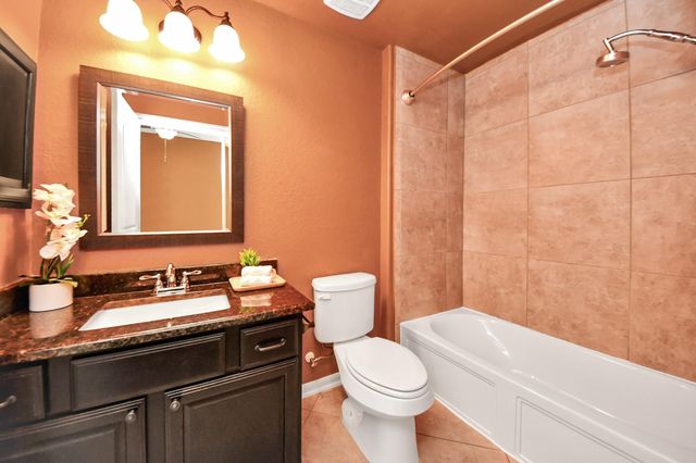 3544 Woods Estates Drive, Conroe, TX 77304